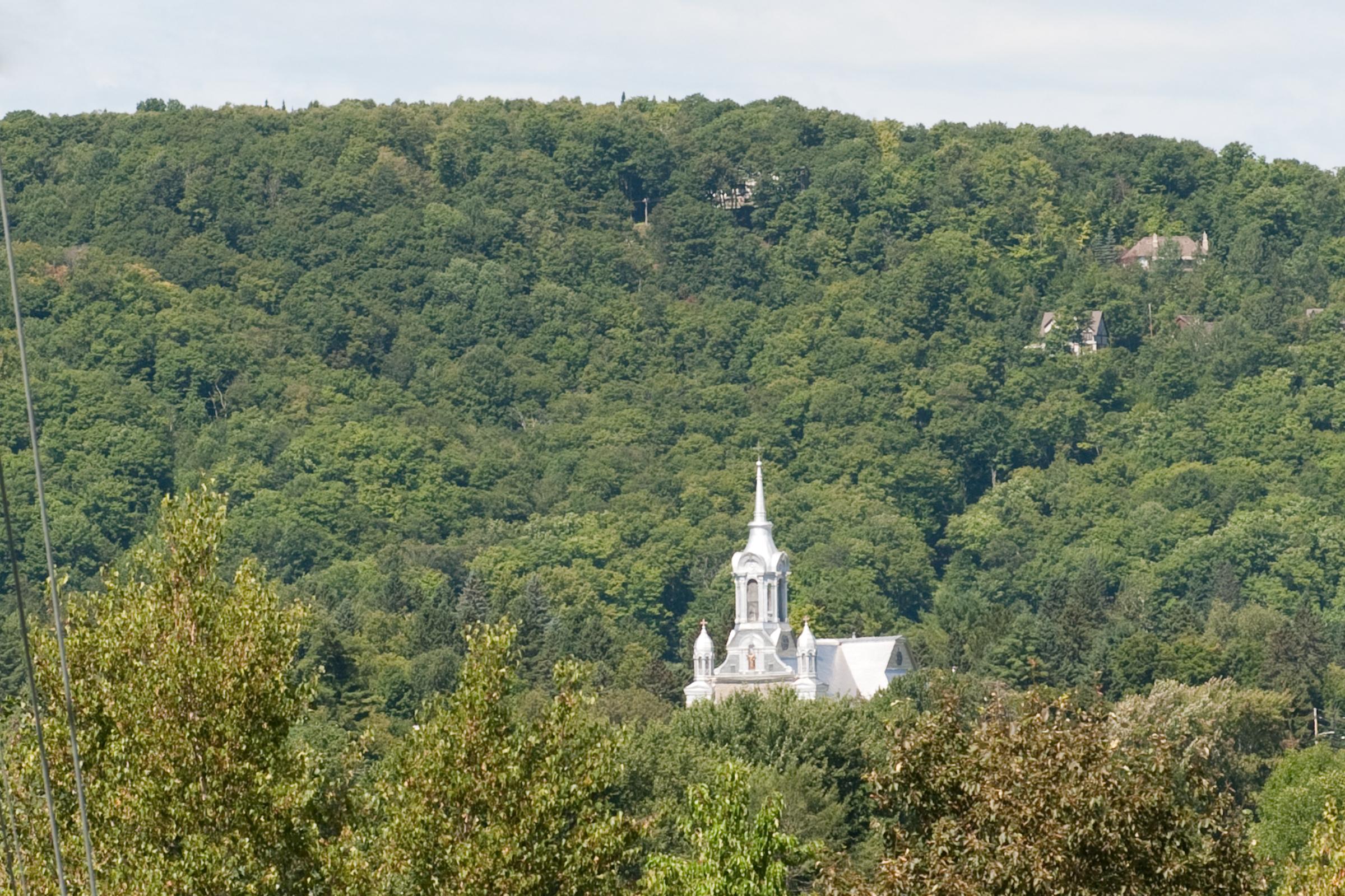 Hotel St-Sauveur Saint-Sauveur Экстерьер фото